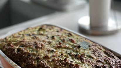 Cuketová nádivka bez mouky se šunkou a třemi druhy sýrů
