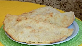 Tutmanik (bulharský koláč)