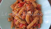 Fusilli těstoviny s tofu