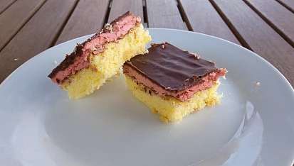 Jahodové Míša řezy