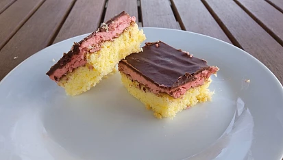 Jahodové Míša řezy