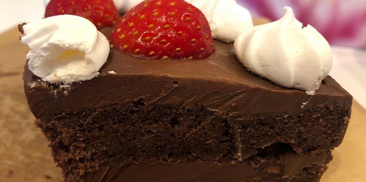 Čokoládový dort vegan - bez lepku, mléka, vajec a sóji