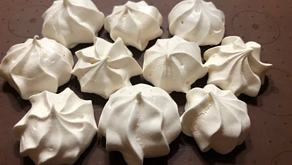 Sněhové pusinky/kokosky, které se mi vždy povedly, hotové pusinky