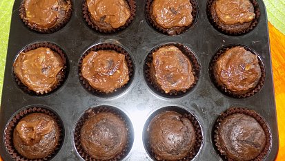 Muffiny s čokoládovo-avokádovým krémem