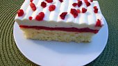 Rybízové řezy s mascarpone krémem