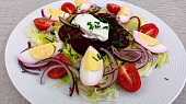 Salát s červenou řepou a vejci, Salát s červenou řepou a vejci