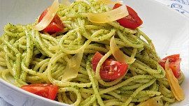 Celerové pesto