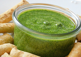 Celerové pesto