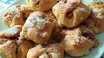 Jablkové (ne)kynuté šátečky