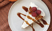 Cheesecake s bílou čokoládou a vanilkou