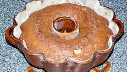 Bábovka s hruškou a kakaem