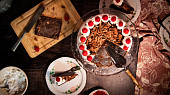 Čokoládový dort s červenou řepou