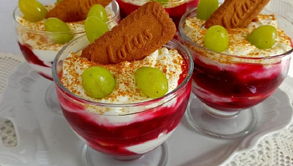 Tvarohové poháry s malinami a borůvkami, Tvarohové poháry s malinami a borůvkami