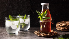 Mátový sirup