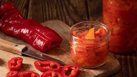 Sterilovaná paprika s olejem