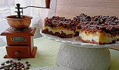 Strouhaný kakaový koláč s tvarohem a jablky (Strouhaný kakaový koláč s tvarohem a jablky)