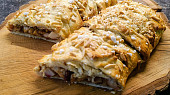Jablkový závin s ořechy a brusinkami v rumu (Jablkový závin s ořechy a brusinkami)