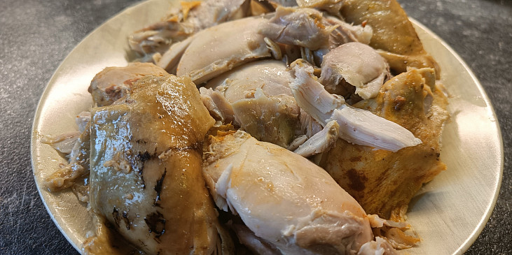 Luxusní kuře na paprice z pomalého hrnce (Obraně kuře)
