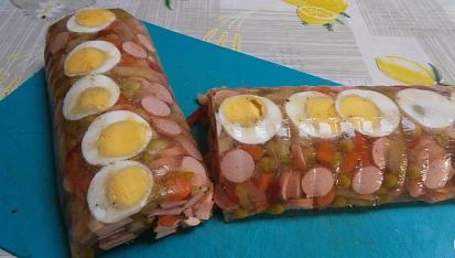Salámový aspik