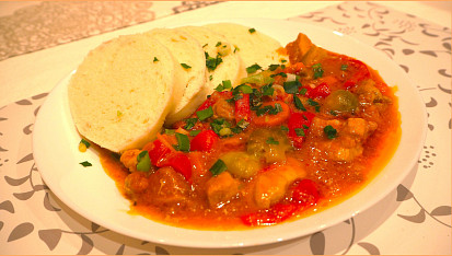 Smetanové vepřové ragú, VEPŘOVÉ RAGÚ