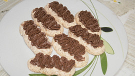 Bílkové rohlíčky s pařížským krémem