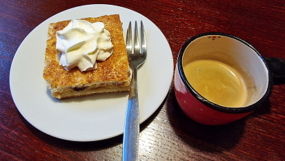 Křehký jablkový koláč