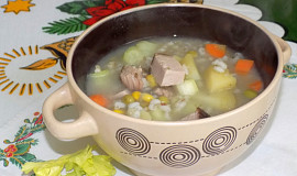 Kroupová polévka z Tyrolska