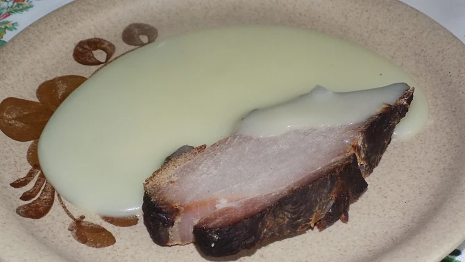 Omáčky  S (sardelová, sladká cibulová, sladká k vepřovému, slezinková, staročeská)