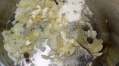 Omáčky  S (sardelová, sladká cibulová, sladká k vepřovému, slezinková, staročeská)