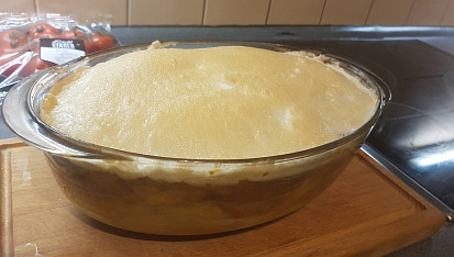 Babiččina žemlovka s jablky a bez rozinek