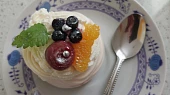 Mini Pavlova, 2022