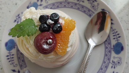 Mini Pavlova, 2022