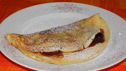 Palačinky se švestkovou náplní