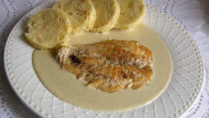 Kuřecí prsa s omáčkou z gorgonzoly