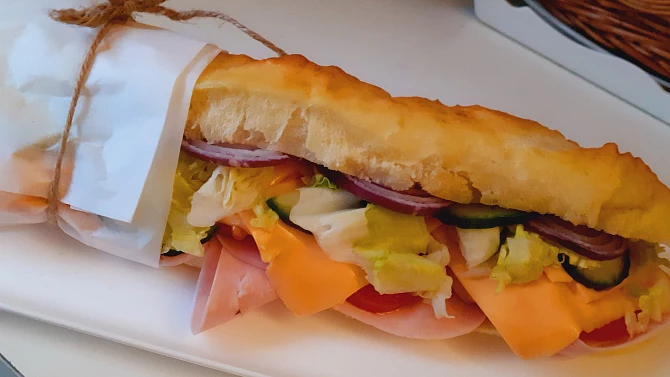 Domácí italská bageta s majonézou