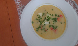 Pikantní květáková polévka s kokosovým mlékem