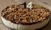 Arašídový cheesecake s čokoládou