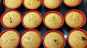 Recept na rychlé muffiny s kousky čokolády (Misula29)