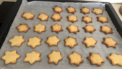 Hvězdičkové máslové sušenky, Tyto sušenky jsou trošku připálenější:)