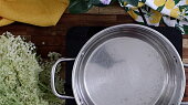 Bezový sirup