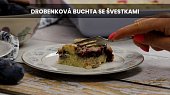 Drobenková buchta se švestkami