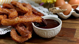 Churros s čokoládou (Čuros)