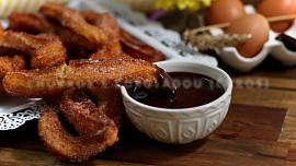 Churros s čokoládou (Čuros)