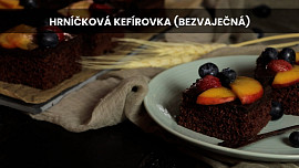 Hrníčková kefírovka (bezvaječná)