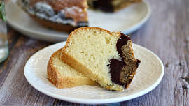 Jednoduchá mramorová bábovka