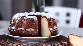 Jogurtová bábovka II