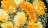 Kuřecí kousky v česnekovém těstíčku podle Čiriny