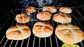 Rohlíky jako dech - úžasné, Použil jsem recept na kaiserky. Děkuji.