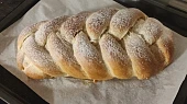 Výborná vánočka z domácí pekárny, Pleteno z 8, krásně se dělalo s těstem