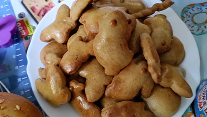 Perníčky (velikonoční) plněné povidly (hned měkké)
